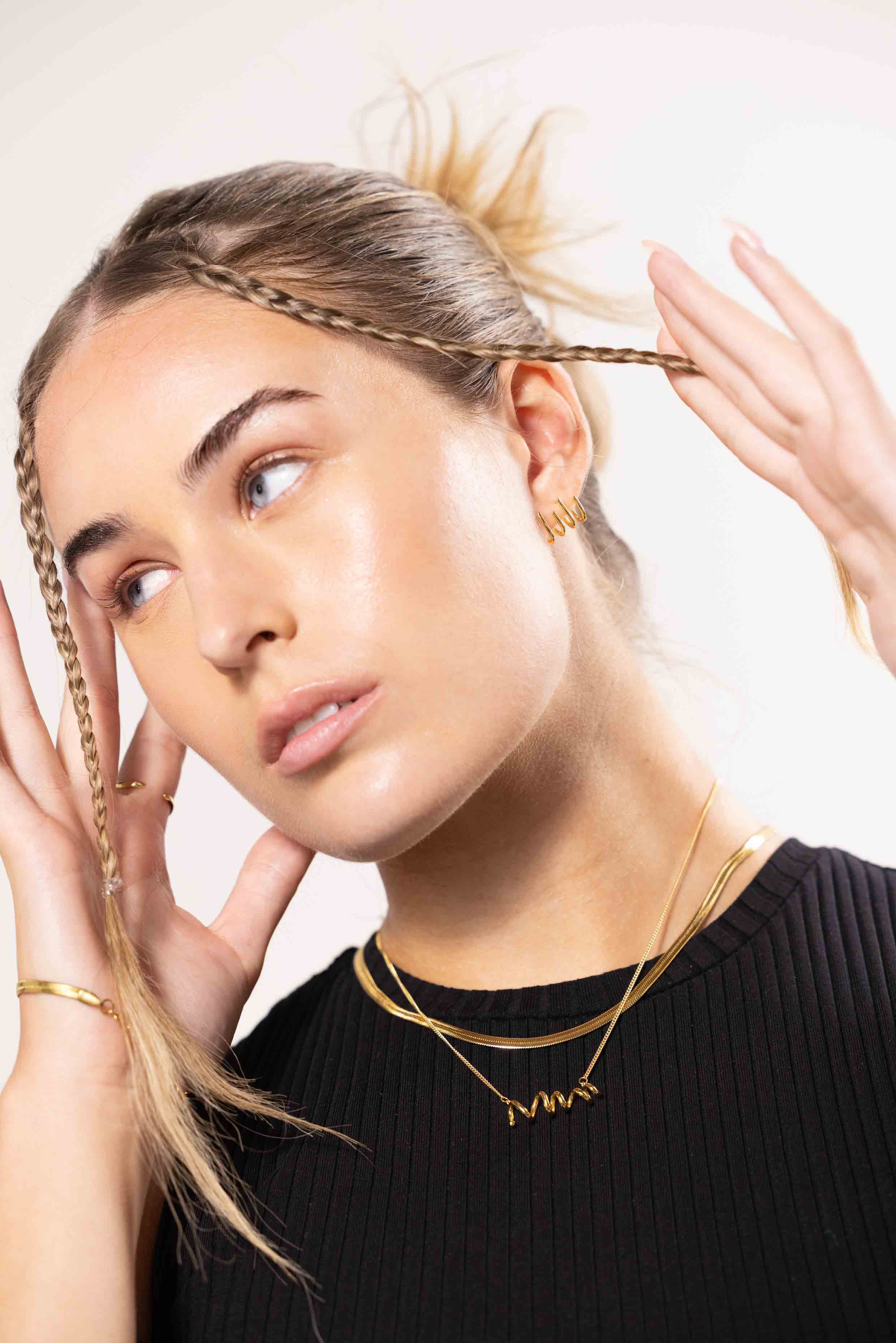 Gold Two Layer Necklace Clasp 