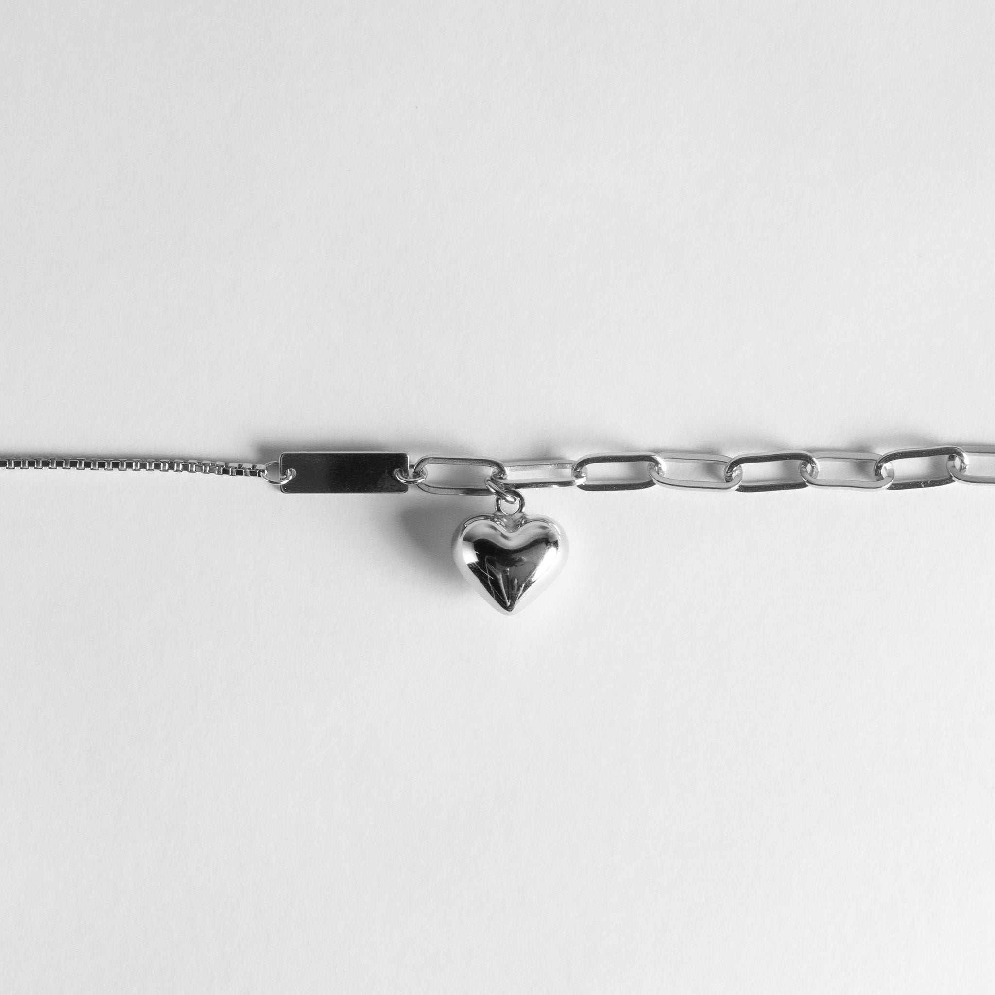 Asymmetrical Heart Chain