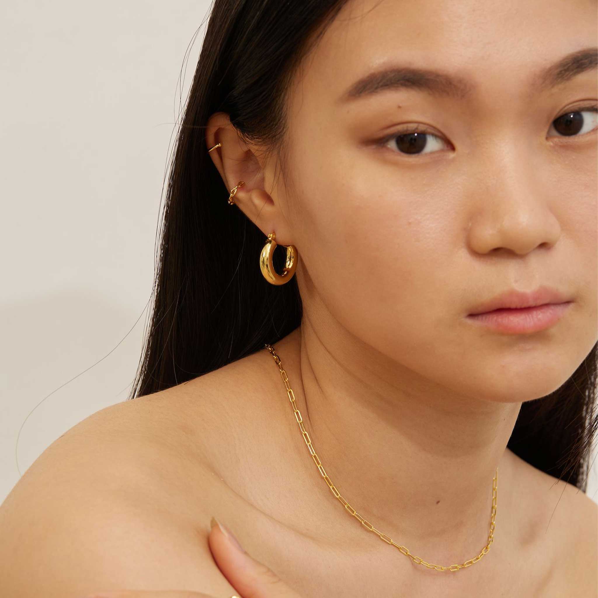 Chunky Hoop Earrings gold