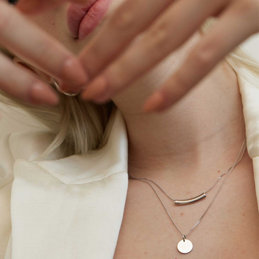 Minimal Layered Necklace